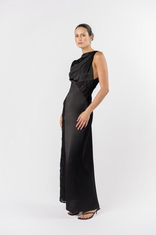 ANGELA MAXI - OBSIDIAN/KARA NAZAR - One Fell Swoop