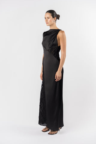 ANGELA MAXI - OBSIDIAN/KARA NAZAR - One Fell Swoop