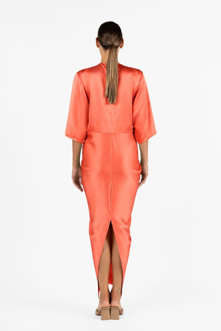 One Fell Swoop Alex Kimono in Clay, back view showing relaxed kimono sleeve and centre back split.