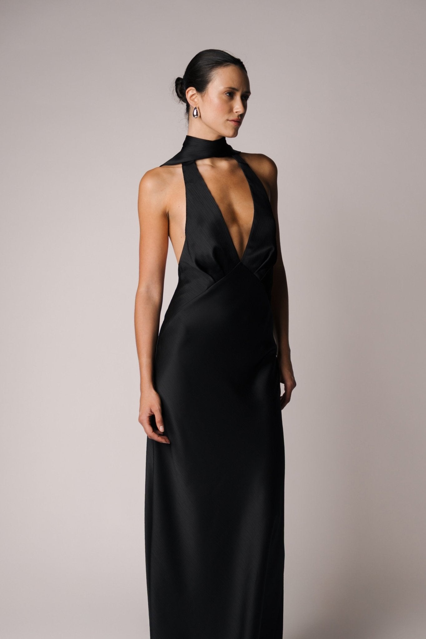 CLOE' DRESS - OBSIDIAN CLOE' DRESS - OBSIDIAN