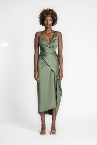 missguided green satin dress Vacation dresses that deserve their own passport for summer trips, beach dinners, and every tropical getaway, @sheinofficial @shein_us , Store Name:MISSGUIDED, Halter Neck Ruffle Hem High Low